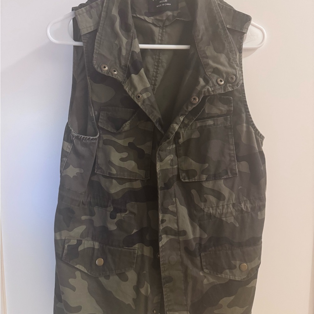 Camo Utility Vest